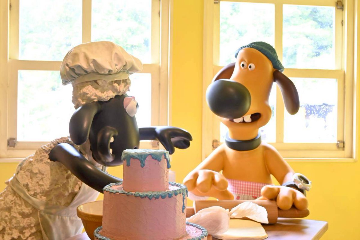 photo_usp's tweet photo. 【活動報告∶5月撮影会】
5月24日にローザンベリー多和田へ行ってきました！📸
園内ではバラが見頃を迎えていて、色とりどりの花に囲まれながら撮影を楽しみました🌹
さらに奥には「ひつじのショーン」のエリアもあり、作品の世界観を満喫できました🐏
#ローザンベリー多和田 
#EnglishGarden https://t.co/1howl9tvtU