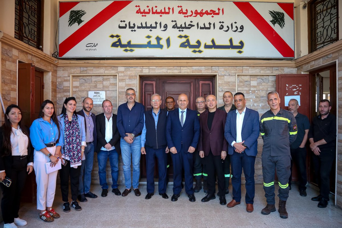 CivilDefenseLB's tweet photo. العميد الركن عماد خريش تفقد مركز الدفاع المدني الجديد في اتحاد بلديات المنية
https://t.co/OmOolvGEqq https://t.co/nbSXDezMIF