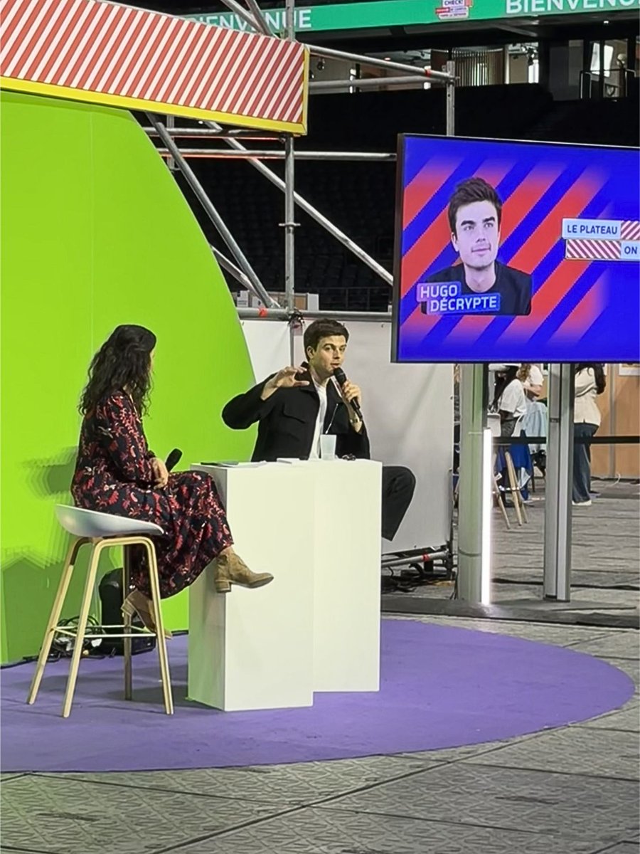 ESCE's tweet photo. Il y a quelques semaines, l’ESCE participait au salon CHECK! by Campus Paris La Défense ⚡️

Des rencontres, des échanges et des opportunités concrètes de stages et d’alternance pour nos étudiants 🚀✨

#Talents #Employabilité #Alternance #Salon https://t.co/Wa56clCq5w