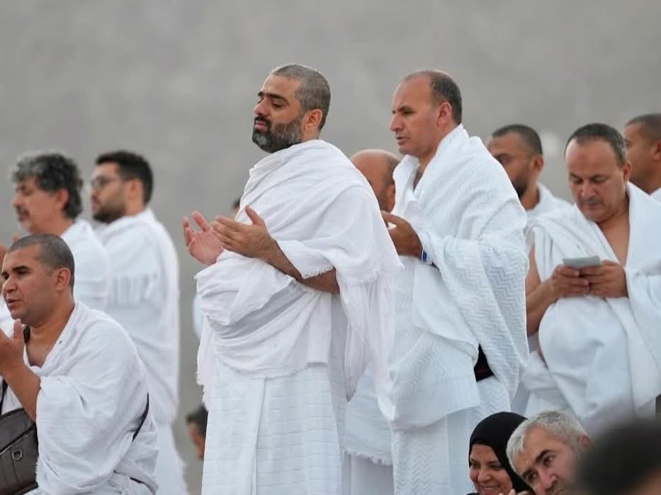 MOHAMMAD،MUNAJIR محمدمناظر؛ tweet media