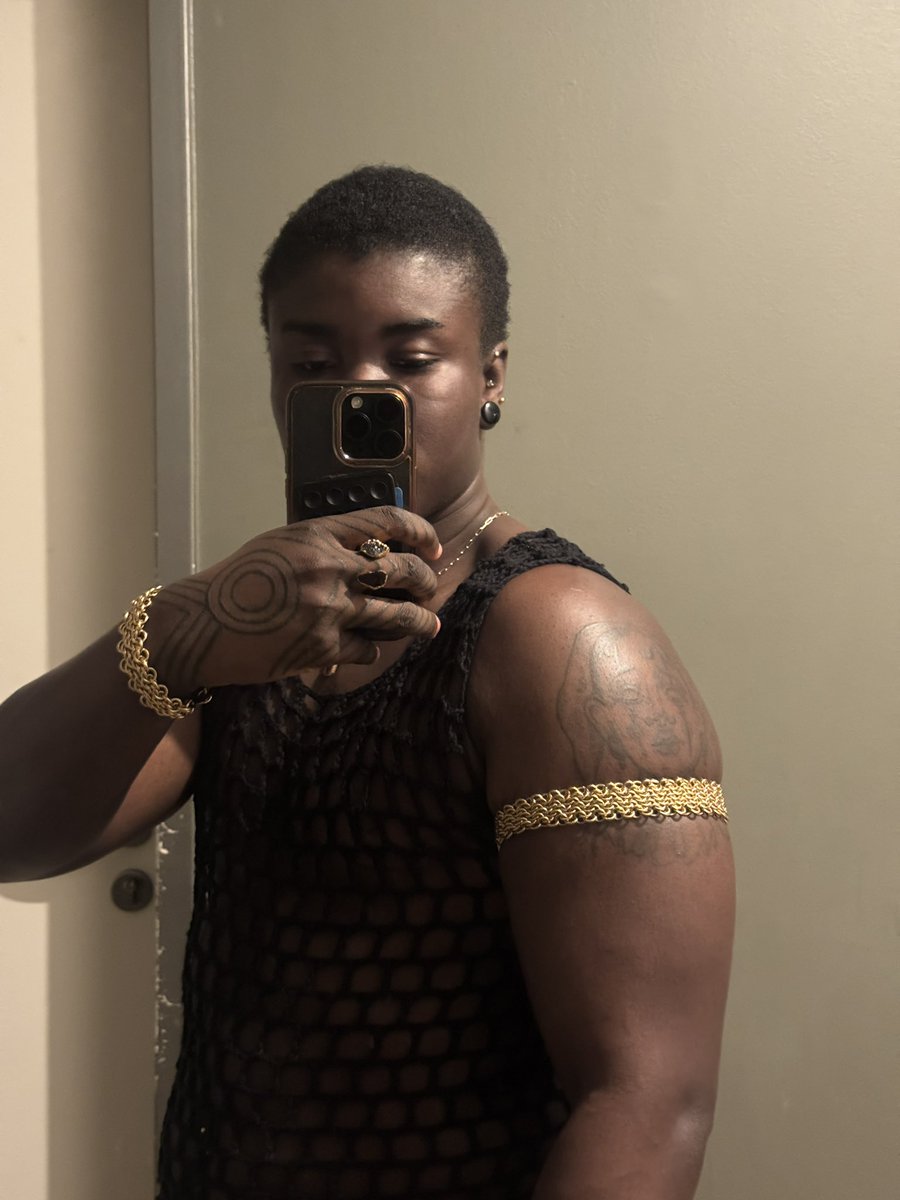 onyinye tweet media