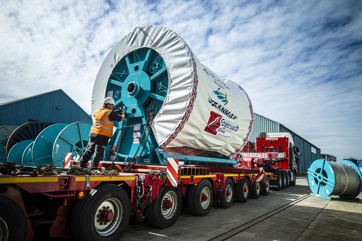 HeavyTorque's tweet photo. April’s HeavyTorque takes a look at @Allseasglobal!

Find out more - https://t.co/r5XRsdSHfe

#HeavyTorque #AllseasGlobal #TransportLogistics #HeavyHaulage #SubscribeToday #NimblePublishing #FollowThePenguin https://t.co/DjgId8MNMv