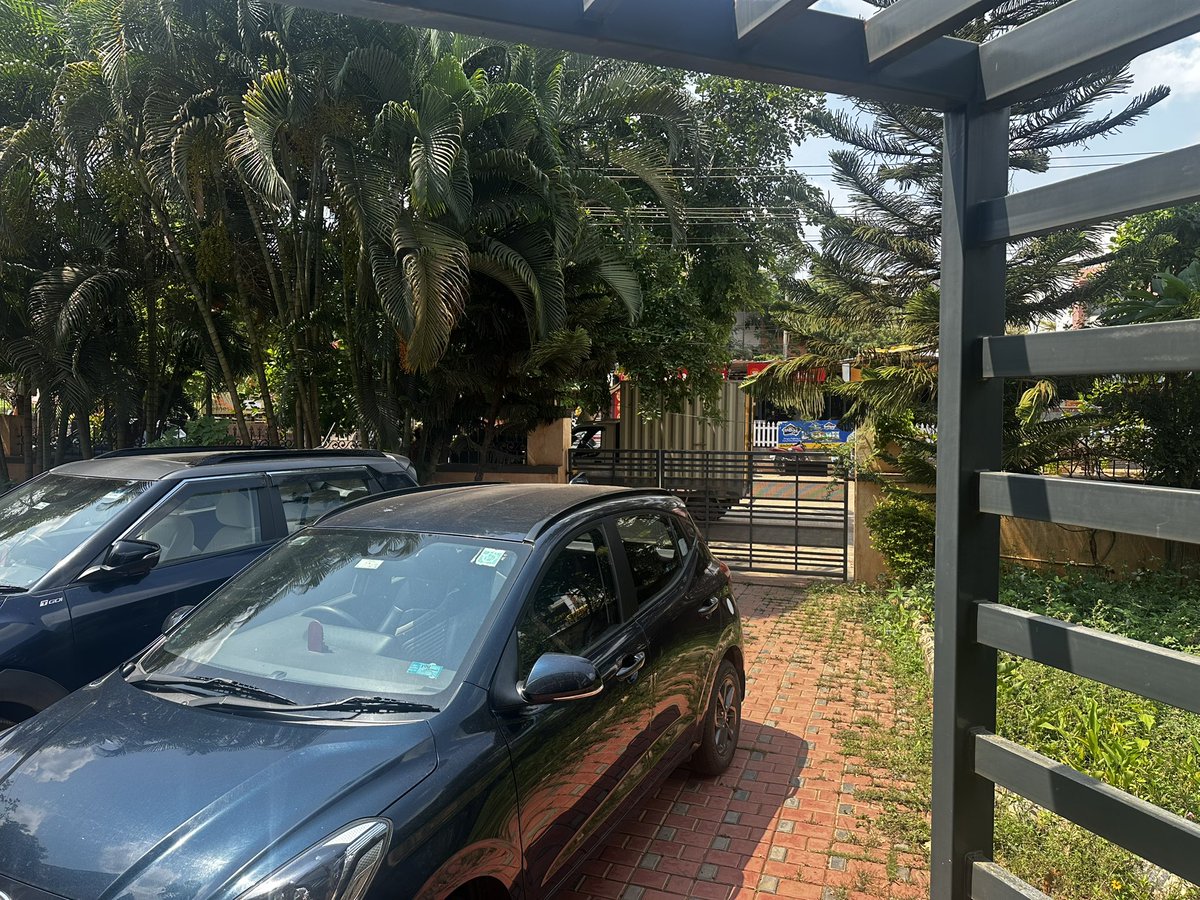 keystone2887's tweet photo. @DC_Dharwad @HDCityTraffic @compolhdc  This is today 26 th May 2026 , 24 hrs after my last post. Will keep posting every day. Sorry for inconvenience but I am helpless https://t.co/3zx7mZbtpT