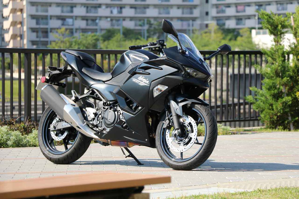 Accela@バイク記事紹介 tweet media