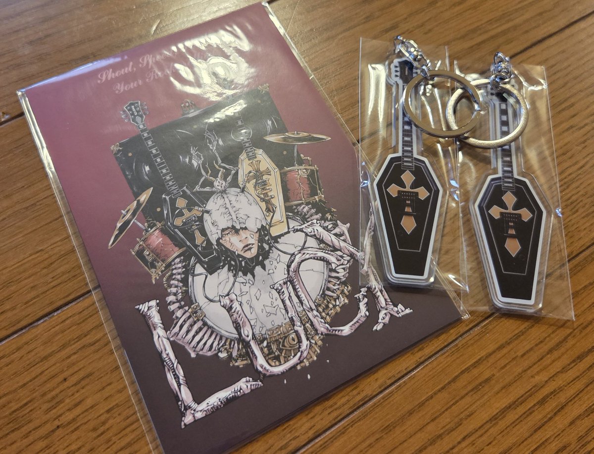 kyo_0518's tweet photo. Lucyグッズ届いた☆
うれしい～🎵😍🎵
白棺桶の方も買えば良かった😥
#Lucy https://t.co/LvBrN9Z72D