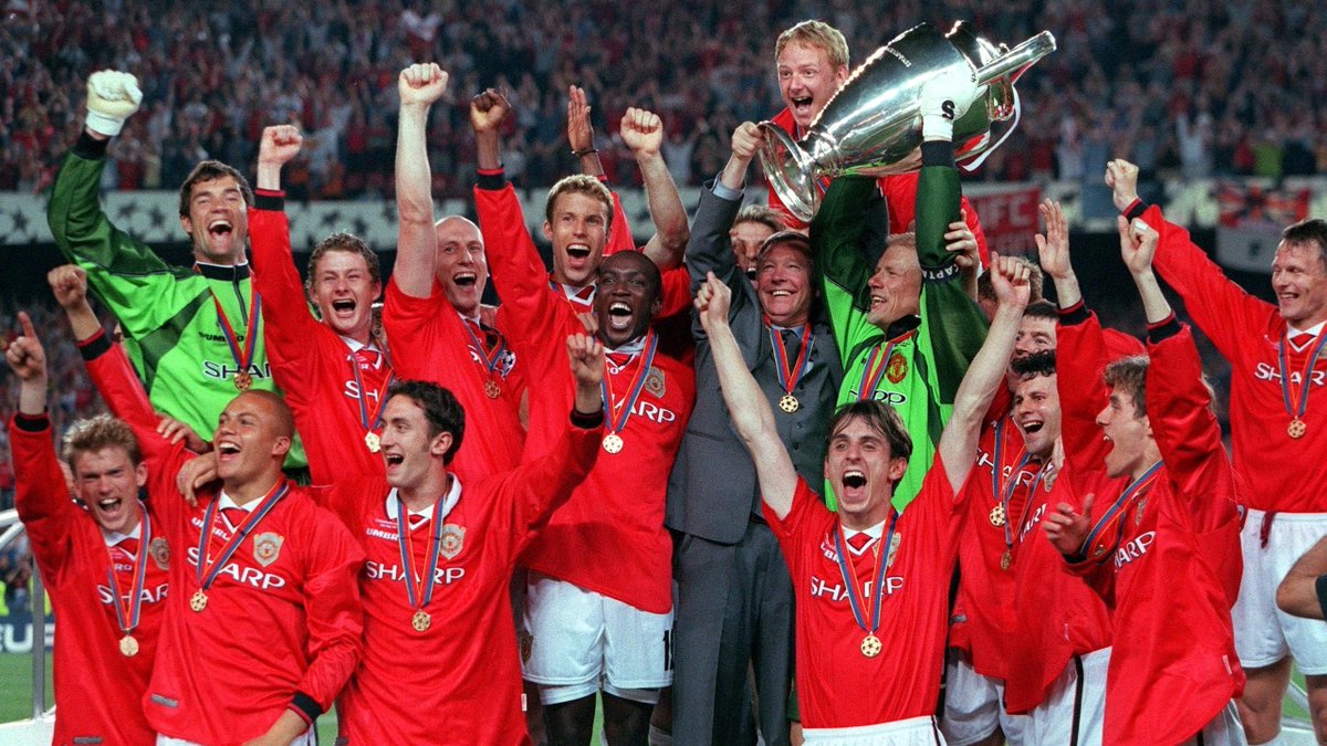 unitedredsid's tweet photo. 🗓 ON THIS DAY 1999: Manchester United jadi TIM PERTAMA INGGRIS yang meraih TREBLE WINNER, setelah mengalahkan Bayern Munchen di final UCL dengan skor 2-1. 🔴 https://t.co/TPEzJJE4NY