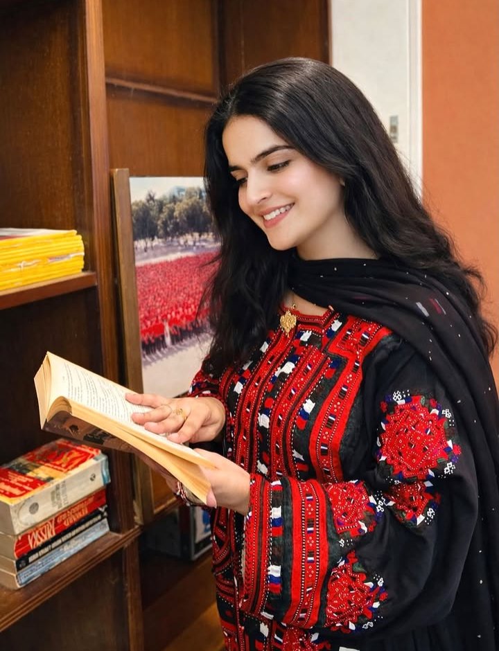 بلوچ زادی خان tweet media