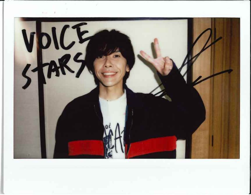 TVガイドVOICESTARS vol.37」好評発売中】 ☆直筆サイン入り生写真