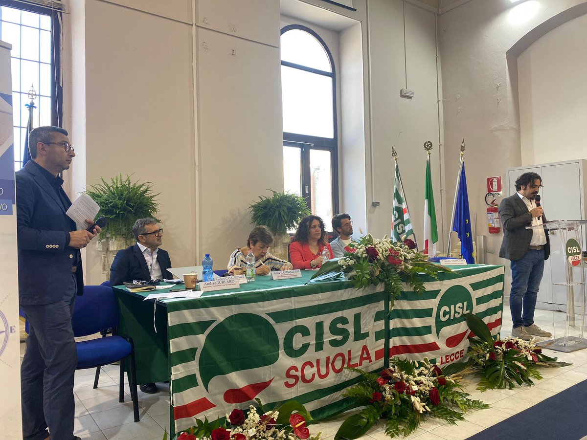 CislLecce's tweet photo. #26Maggio: Evento conclusivo della  I annualità  del percorso FSL  “La scuola non è un’isola”  2025/2027. Insieme a 100 ragazzi di tre IISS e di un liceo della provincia di Lecce dialoghiamo su #restanza #greenjobs,  #occupazione. Con #Arpal Puglia e L’Apl  #Gigroup. https://t.co/LI0qLulae9