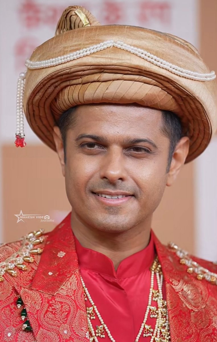 GossipsTv's tweet photo. #ShambhaviSingh and #NeilBhatt at Star Plus' 'Fashion Ke Rang Rishton Ke Sang' event.

@GossipsTv #MrAndMrsParshuram https://t.co/5eHoEDkWig