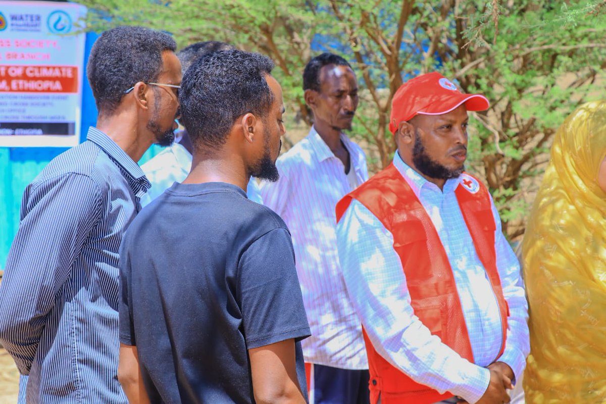 EthioRedCross's tweet photo. The Ethiopian Red Cross Society (ERCS) Somali Regional Branch has officially launched a 22 Million Birr Harshin Town Borehole Solarization Project through a formal site handover ceremony held in Harshin Woreda.

https://t.co/XgcuSt1Hwa

We Live for Humanity! https://t.co/5kQMn82xhL