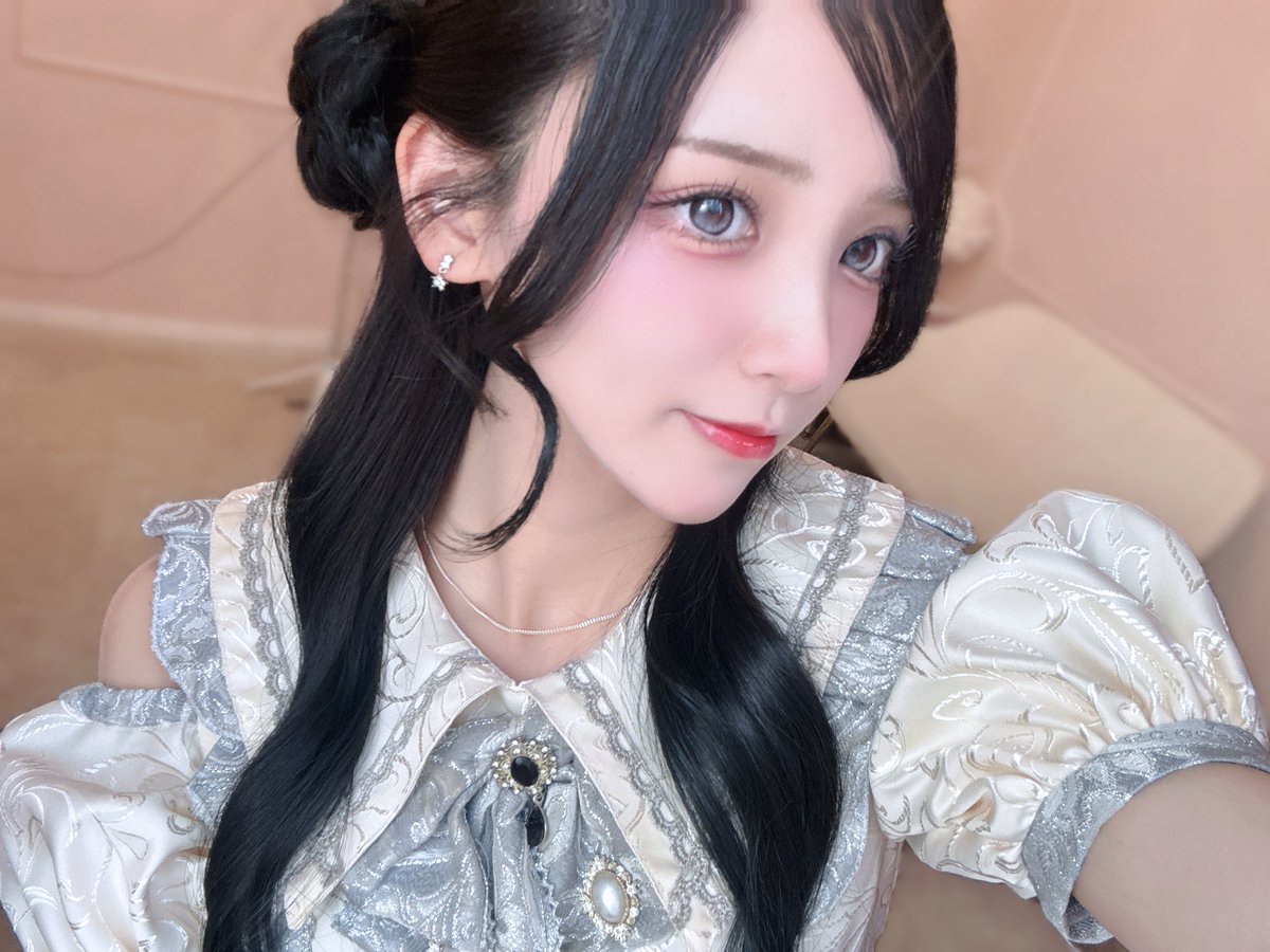 のんさん tweet media