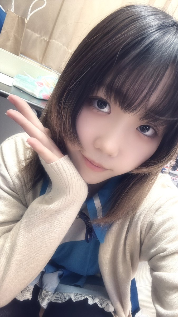 なき@アニソンバーX tweet media