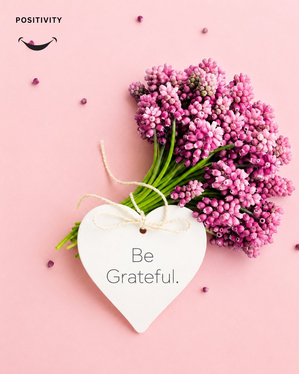 PositivitySaid's tweet photo. Gratitude turns little moments into beautiful memories. 💗🌸

What’s one thing you’re grateful for today? https://t.co/YuhAsSEHCS