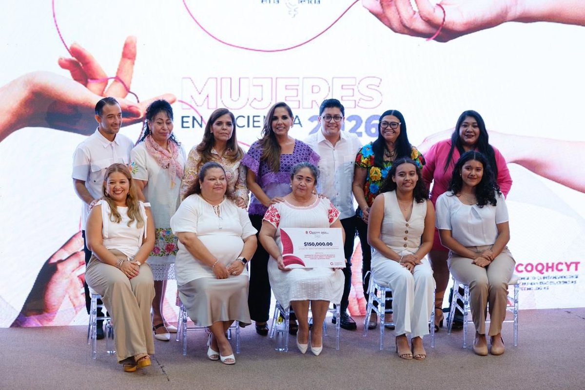 QRooPrimero's tweet photo. @MaraLezama fortalece la ciencia y la innovación en Quintana Roo con apoyo de 1.5 mdp a 10 proyectos liderados por mujeres investigadoras. 👩‍🔬✨ Se benefician 85 mujeres impulsando conocimiento, IA, biodiversidad y desarrollo social. #MujeresEnLaCiencia https://t.co/XdYPhOD4dJ