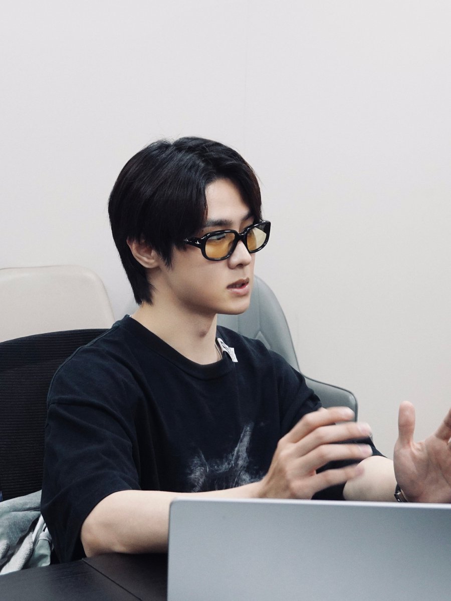 daily kun. tweet media
