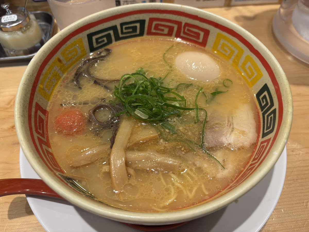 BlackTreeY's tweet photo. 今日もじゃんがら。味噌を選んじゃったので、もはやじゃんがらじゃない笑 https://t.co/4b8KxS8l7u