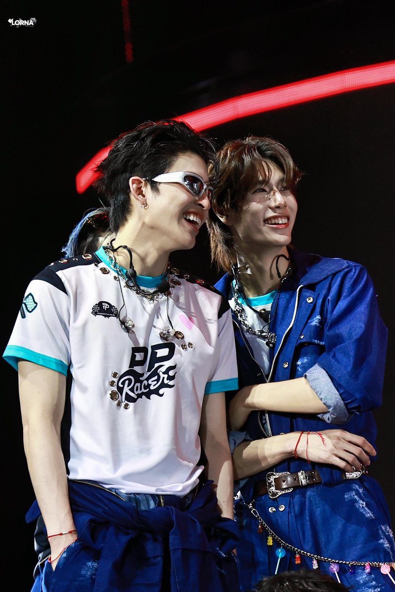 EHxxLorna tweet media