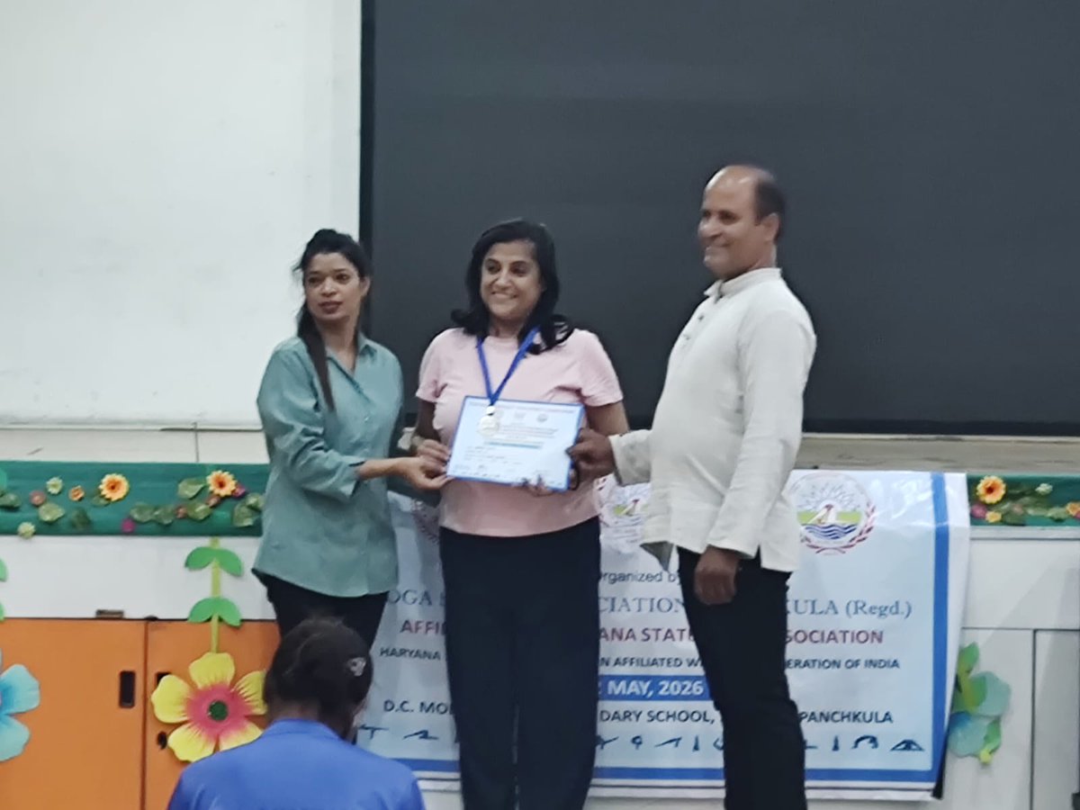 Bhavan Vidyalaya Panchkula tweet media