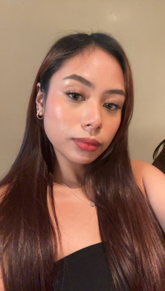 PinaySil0g's tweet photo. Beautiful Pinay! 😍
Vote here ➡️ https://t.co/RMpTUuOl2I
Name: A*** N*** U***
📷: 18
🎥: 97
#pinayalter #viral #trending #Pinay #alterpinayph #alterbagets https://t.co/CUR7zIjFMk