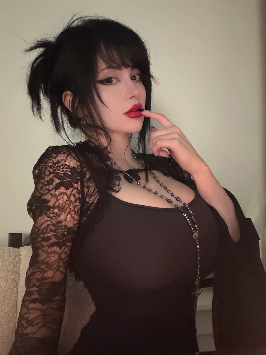 pinkchyu tweet media