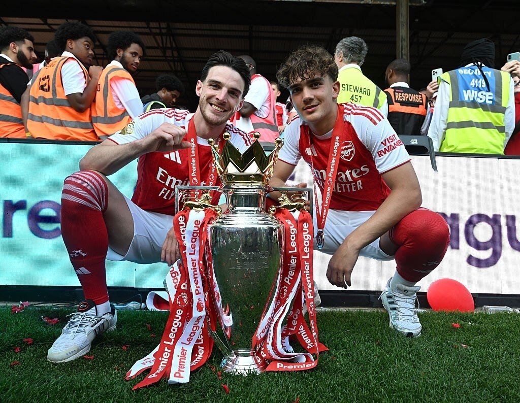 DailyAFC tweet media