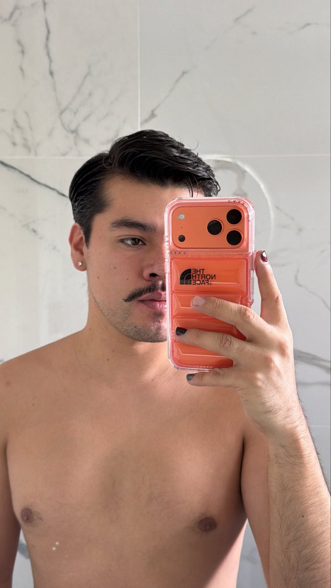 FroyBaleon's tweet photo. 👨🏻 https://t.co/122y1besjV