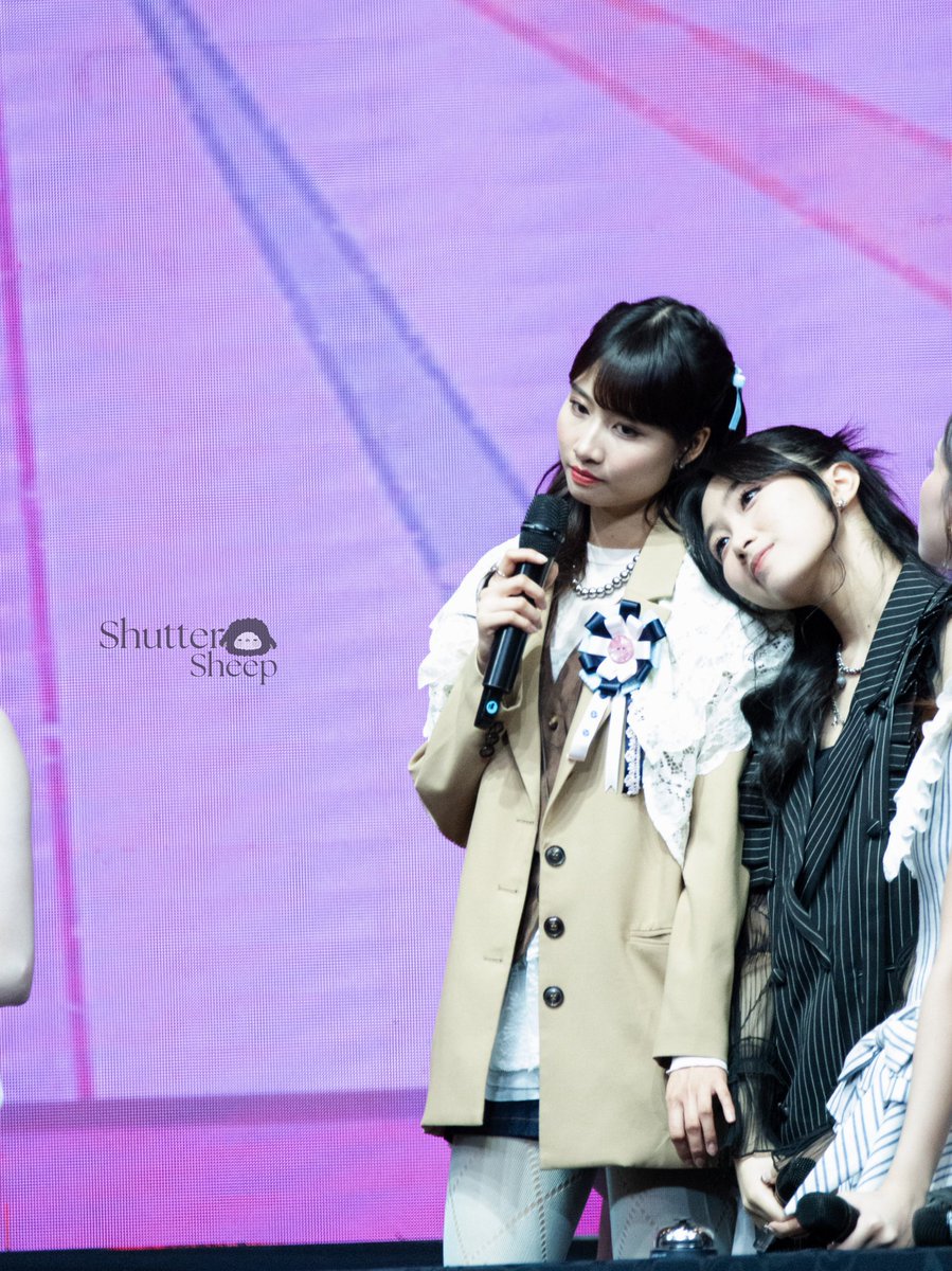 shuttersheep_'s tweet photo. Aku ketika udah sesi 8 tapi masih ada 2shot 3 member dan harus antre mng lagi. Mana yang depan 50 tiket pula😞🫩

@A_MutheJKT48 @Levi_JKT48 #shuttersheep48 ngantuk bareng at Love Dream Passion Personal Meet &amp; Greet — @MuffinOfficial_ @Le_ViosaOFC https://t.co/Dzkb8mqH6P