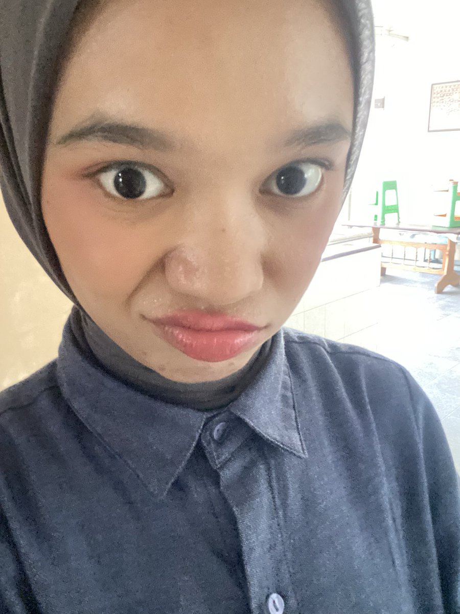 dm_echa's tweet photo. Sama lah yaaaa😭😭😭😭 https://t.co/RRDXFJivRV