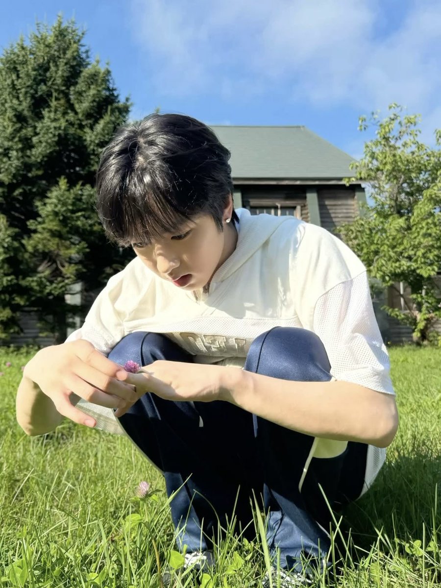 _sakuS2's tweet photo. 너 진짜 변함없이 짱귀엽구나.. https://t.co/gqpd4bKOfj
