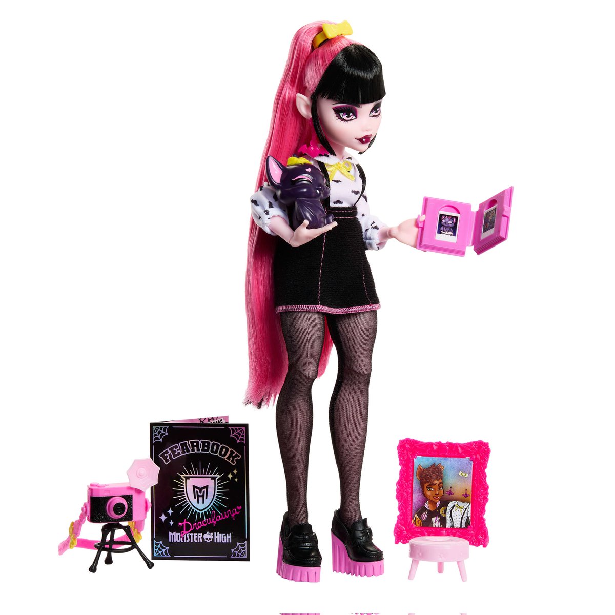 Buhtim_tg's tweet photo. Stock Photos of the New FEARBOOK DRACULAURA Doll https://t.co/tetlz49tQC