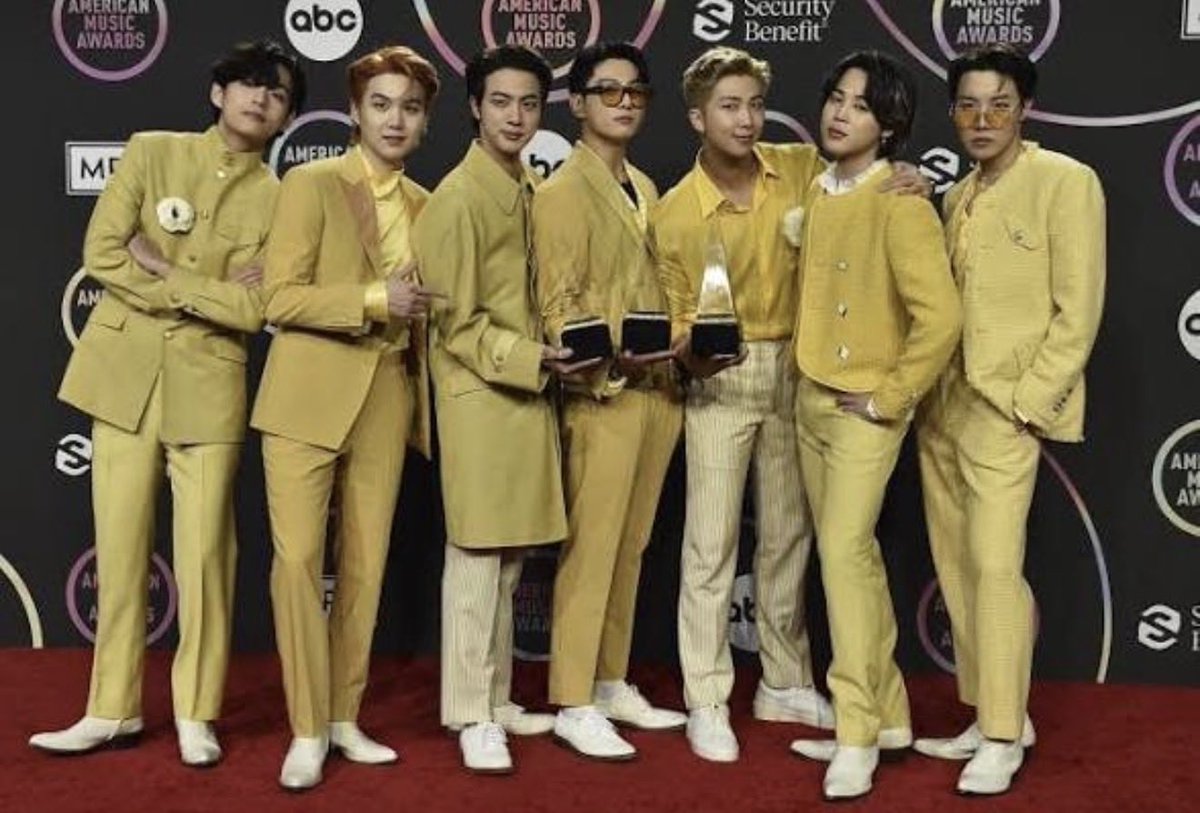 WeStreamBTS7's tweet photo. @PopBase Back in 2021 @bts_bighit got 3 awards including 
• ARTIST of the Year
• Best Pop Group or Duo
• Best Pop Song with ‘Butter’
5 years later they do it again !! https://t.co/EEnswiivr9