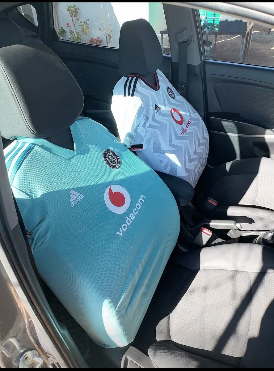 RealTshemedi2's tweet photo. It's gonna be a long season for us 😭 https://t.co/5sdS18xCKi