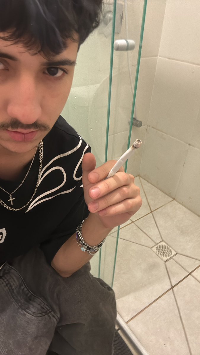 𝕷𝖆𝖎𝖓 カ tweet media