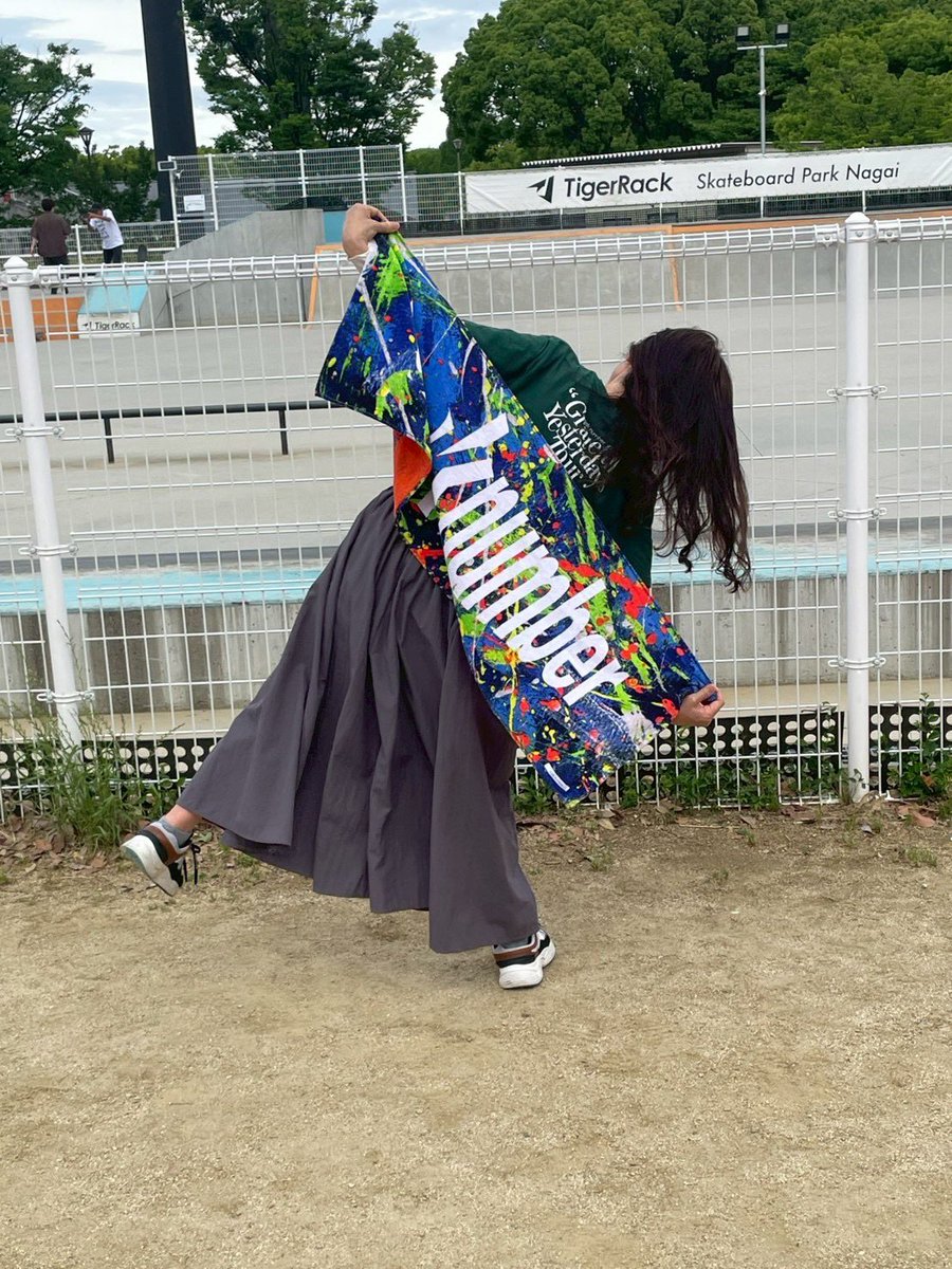 ココにん tweet media