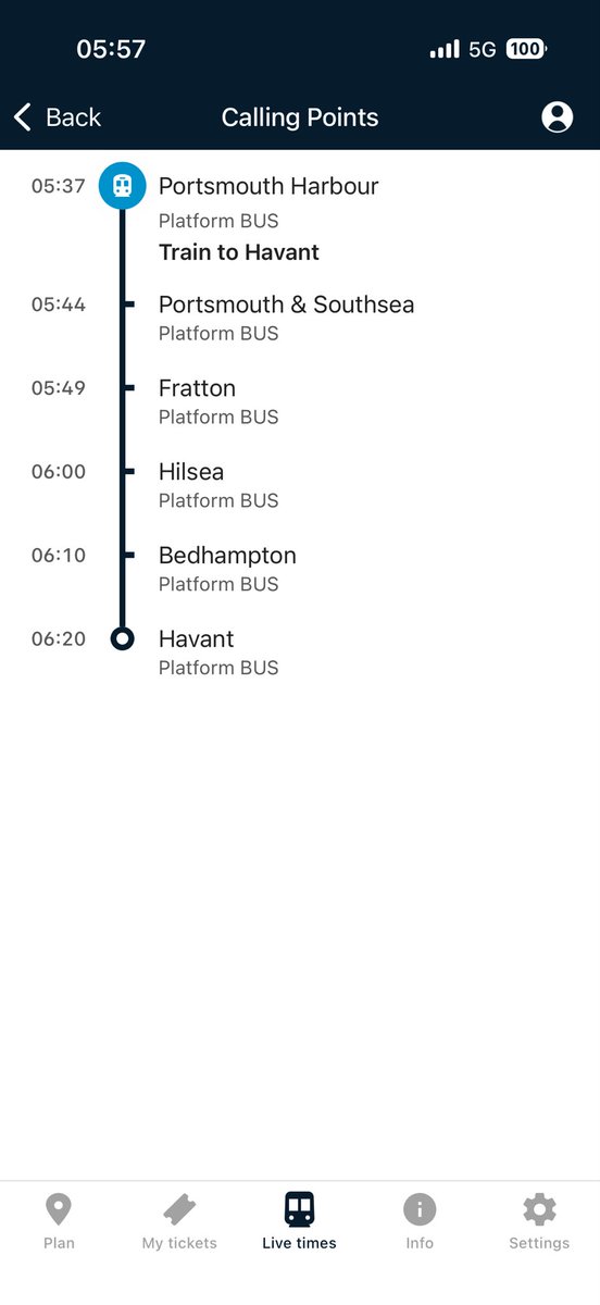 Compass_Master's tweet photo. @SW_Help where is this bus!!! I will miss the connection to the train at Havant. https://t.co/4fqVL59Dbv