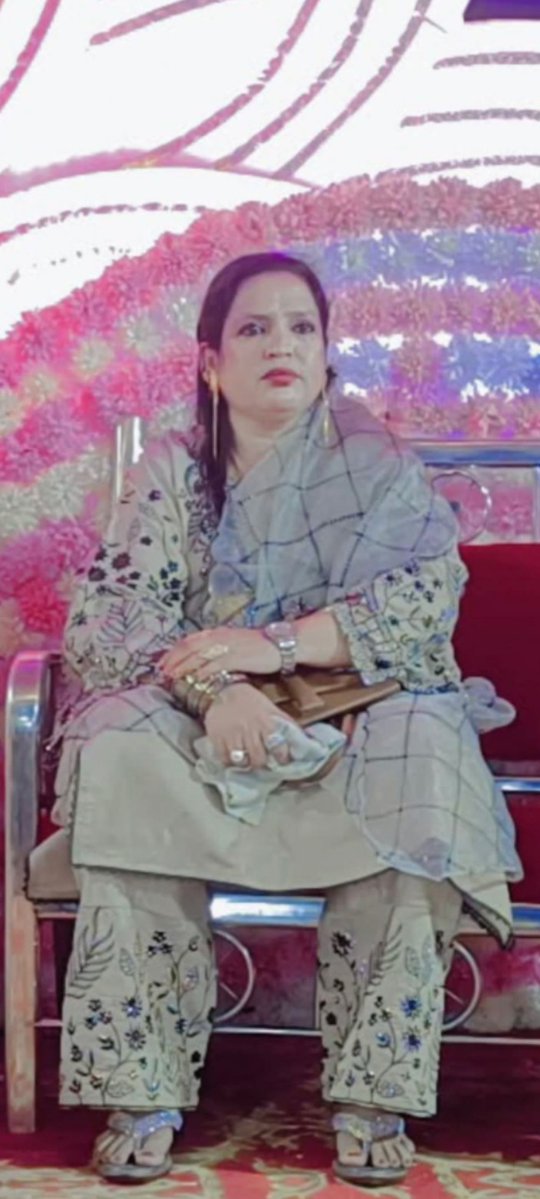 Parveen Mahira tweet media