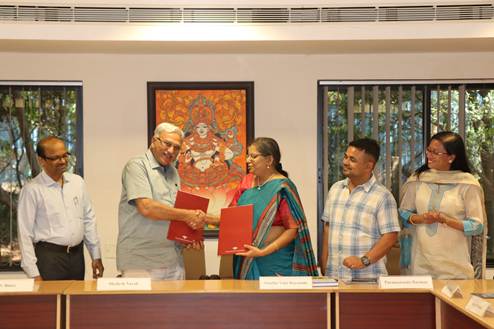 PIB_India's tweet photo. CSIR-National Institute of Science Communication and Policy Research (NIScPR), New Delhi, has signed a Memorandum of Understanding (MoU) with the National Institute of Advanced Studies (NIAS), Bengaluru, on 25 May 2026

The MoU aims to strengthen collaboration in science communication & public engagement and S&T policy research. This collaboration will also promote joint research projects, exchange of faculty and research scholars, organising joint events and capacity-building programmes

Read here: https://t.co/L9m7i0bvB8