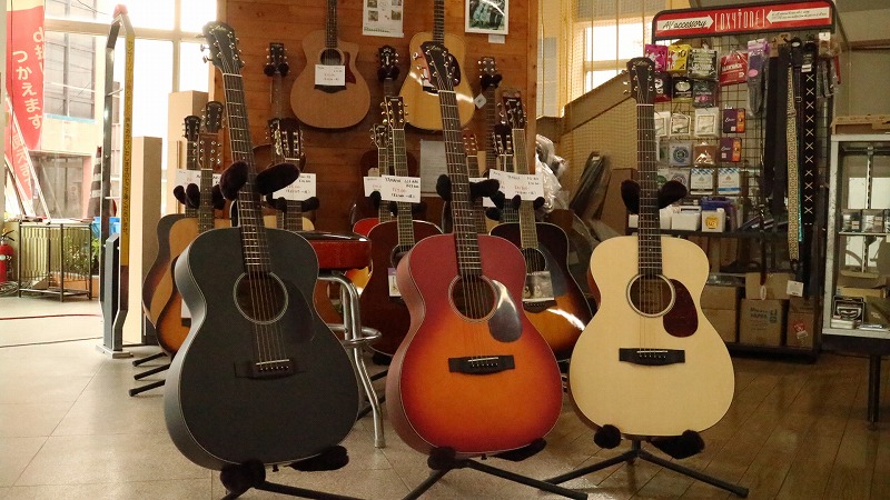 onitsukaable's tweet photo. Ariaの100シリーズの101と111。
当店でこれまで初心者向けのアコギで最も販売させてもらっている楽器です！
https://t.co/8aoTiP5mnx

当店に入荷した商品はすべて入念にネック調整したうえで店頭に出しますのでご安心くださいませ！

@ARIA_GUITAR https://t.co/Tgw6AR18ep