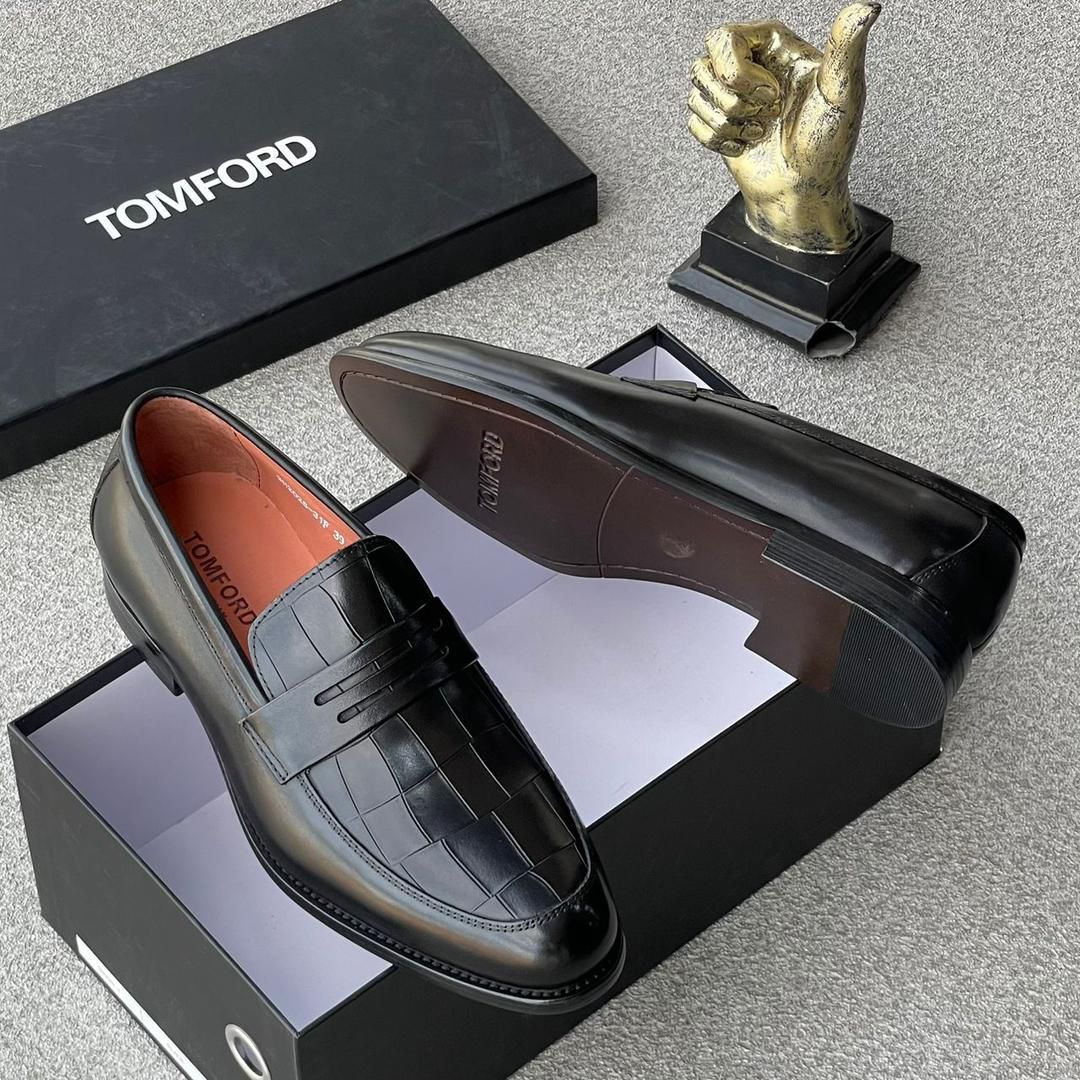 OgunsakinA's tweet photo. Available in Sizes 40 to 46 and Colours display 
Price #75,000
Location Lagos 
Call or chat 08035774730
#onlineshopping
#onlinebusiness
#onlinemarketing
#onlinestore
#deliveryservice https://t.co/68dgYc5EaY