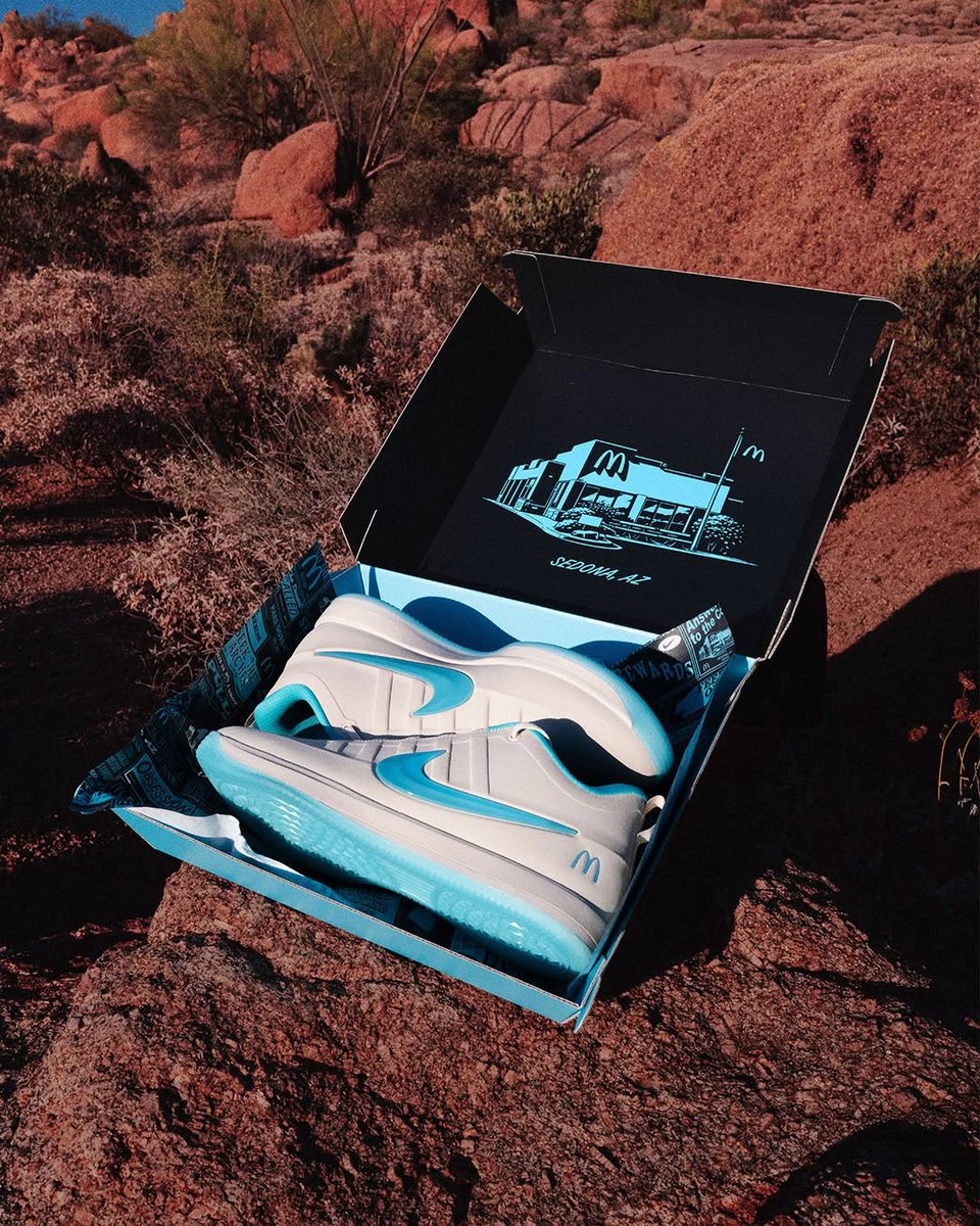SteveNatto's tweet photo. Devin Booker x McDonalds Nike Book 2s are Dropping in Two Colorways🍟 https://t.co/cK21TB4lC5