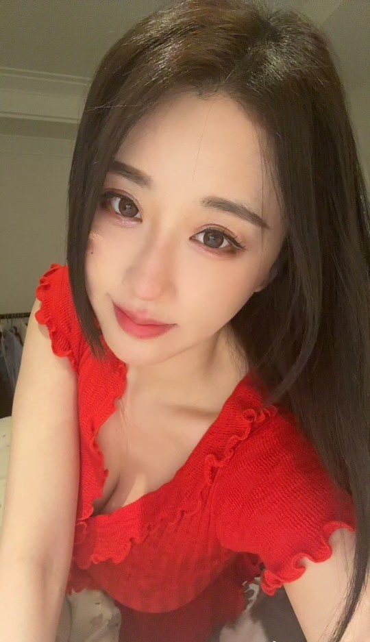 아하 tweet media
