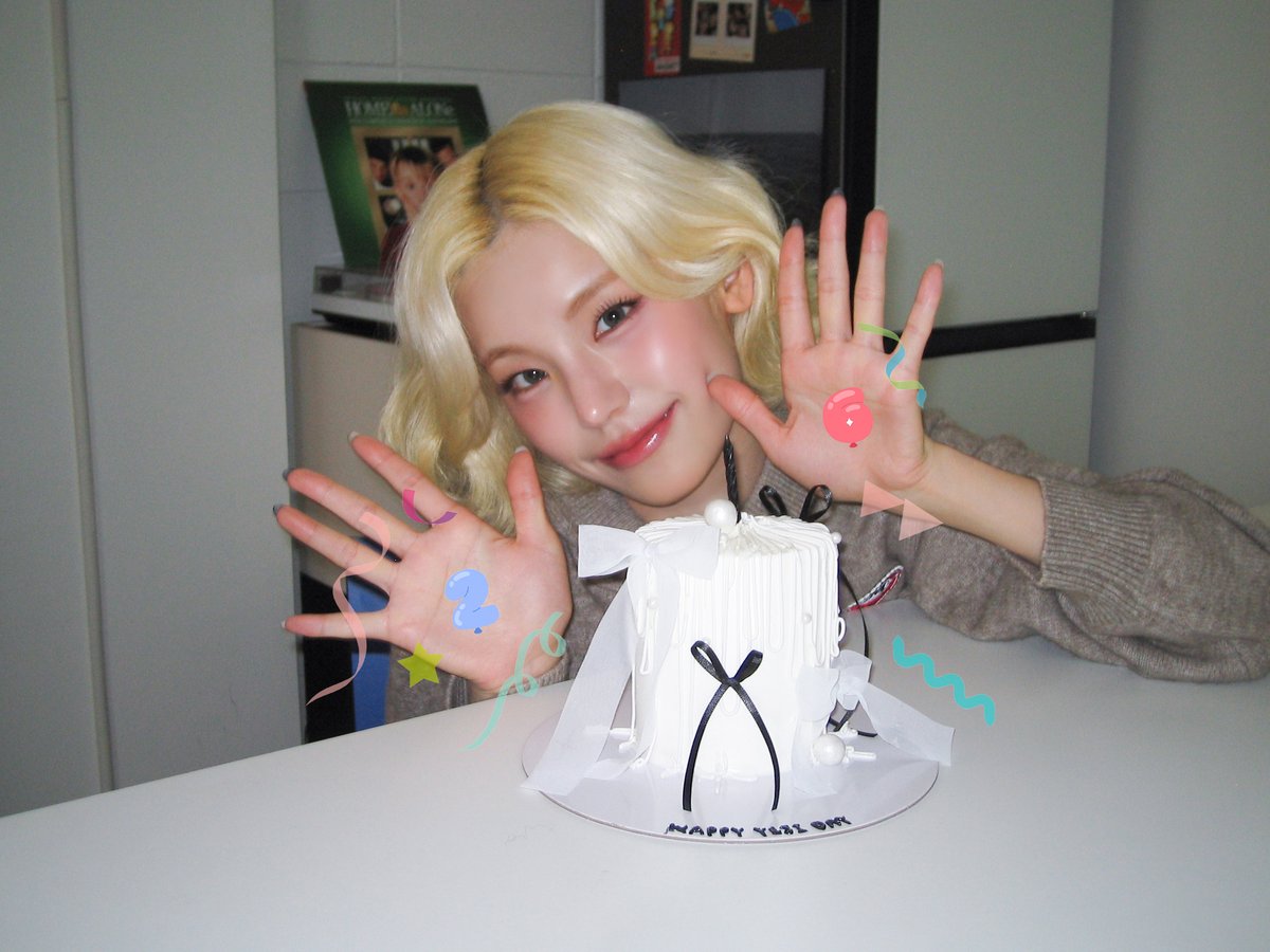 ITZY tweet media