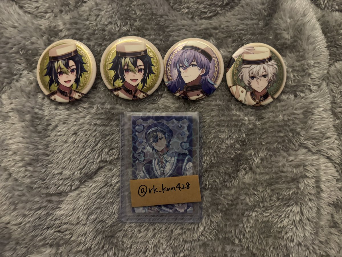 rk_kun428's tweet photo. @c_r__36 はじめまして
検索より失礼致します
当方お求めのお品物1点所持しているのですが、当方のIDカードの方との1:1での交換は可能でしょうか？
ご検討よろしくお願い致します https://t.co/ep5TL6QOF7