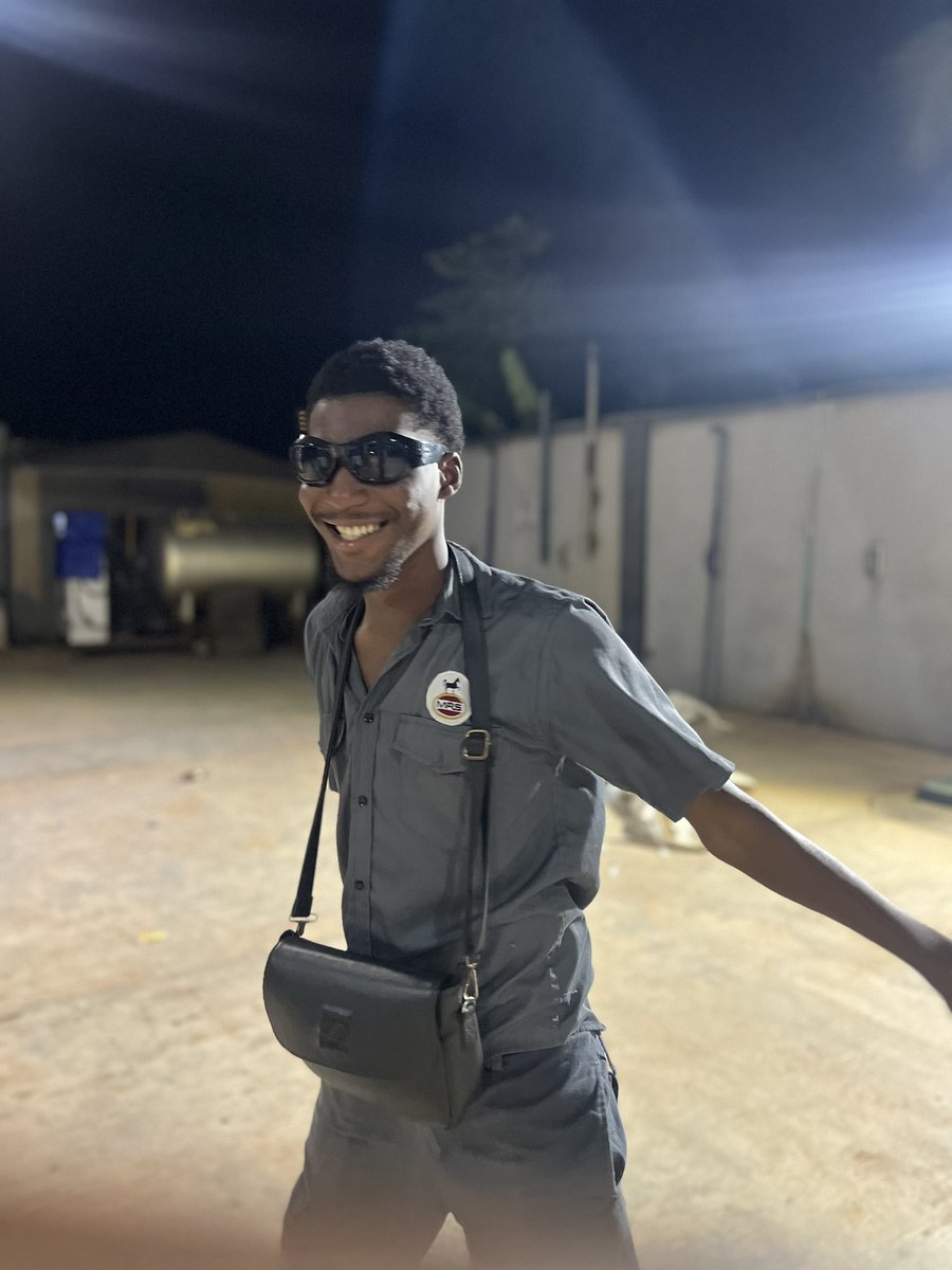 Emmanuel 💫 tweet media