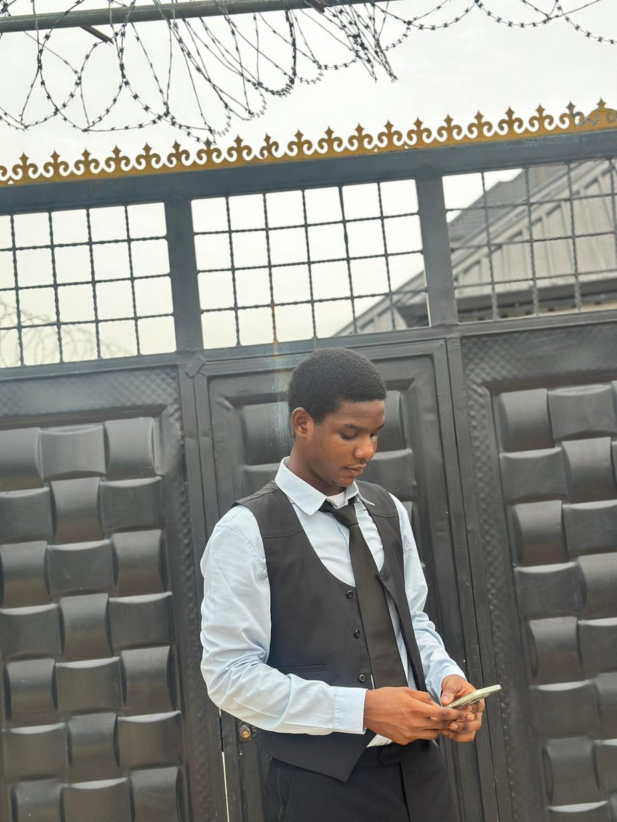Chukwuebuka tweet media