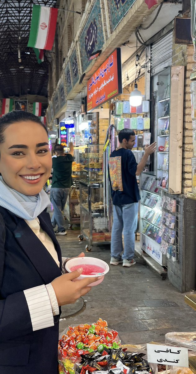 zeinabnasri tweet media