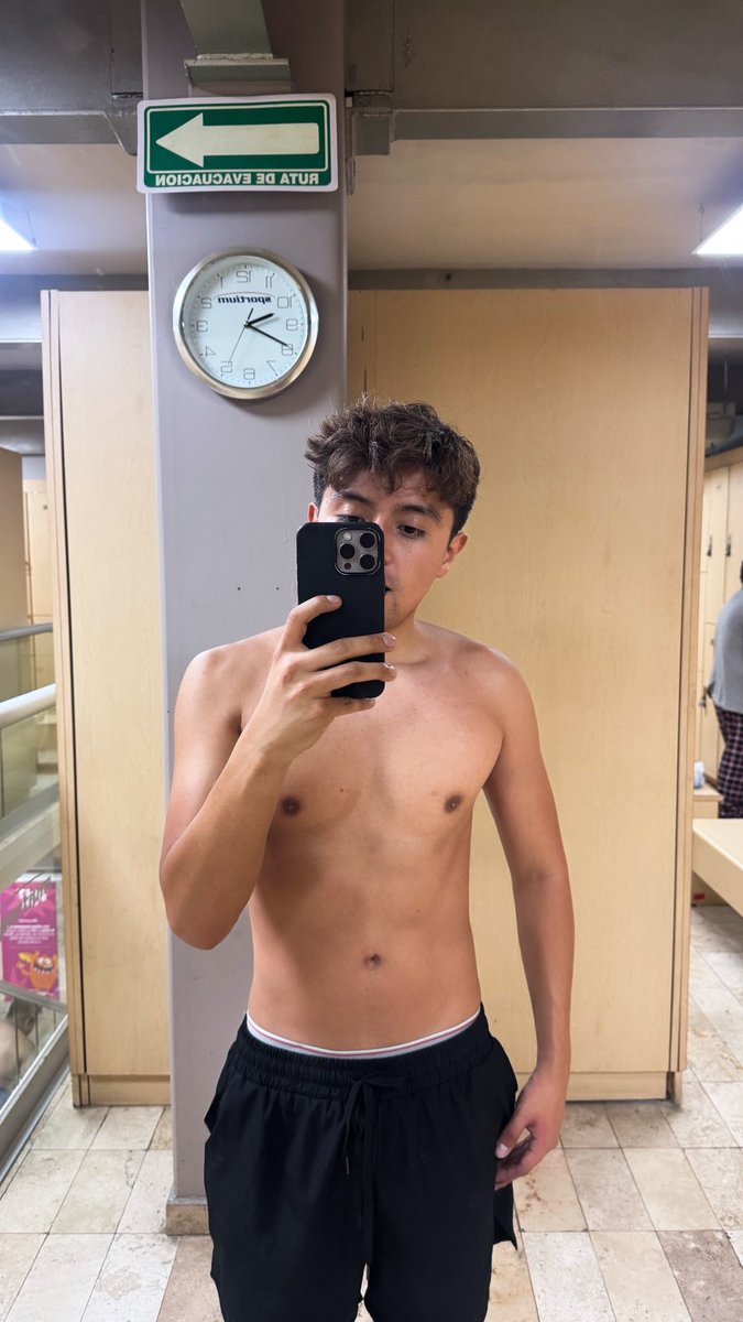 ivesco's tweet photo. Pump post entreno.  Alguien sabe si hace mal para los resultados entrar al vapor justo después de entrenar? https://t.co/XkgKsykHUs