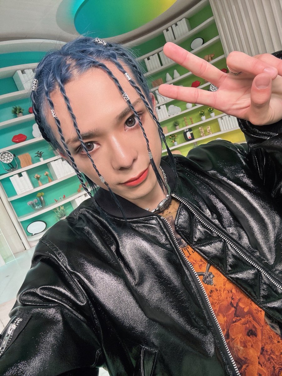 oneoreight__'s tweet photo. [📸]20260526 #DayDay.

本日、DayDay.に出演させていただきました！✨

そして番組では、
「一か八かチャレンジ」にも挑戦させていただきました🍣🔥
特技も披露させていただきました！
僕たちのことをもっとたくさん知っていただけたら嬉しいです☺️

さらに「TOKYO DRIFT」を
日本のテレビで初パフォーマンスさせていただきました！🏎️💥

そして７月には1st LIVE TOUR GATHER FINAL IN JAPANもありますので、ぜひ来てください❤️‍🔥

by SOUMA

#1OR8_DayDayドリフト
#ONEOREIGHT
#1OR8
#SOUMA
#TOKYODRIFT
#1OR8_TOUR_GATHER