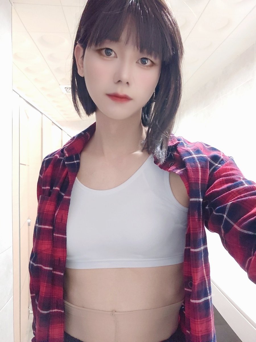 sumin tweet media